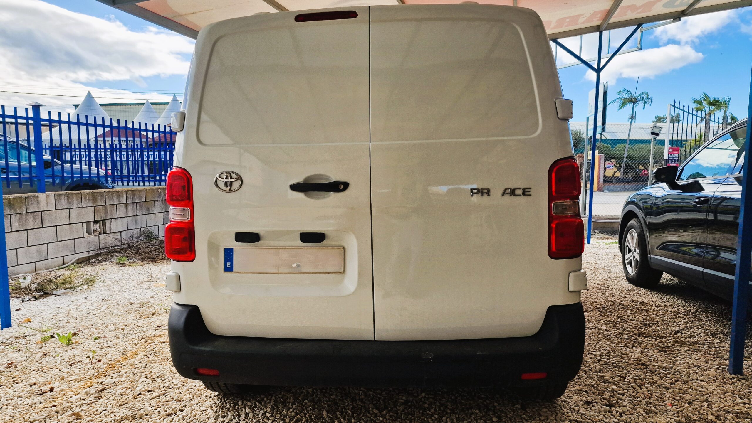 
								Toyota Proace 2018 full									