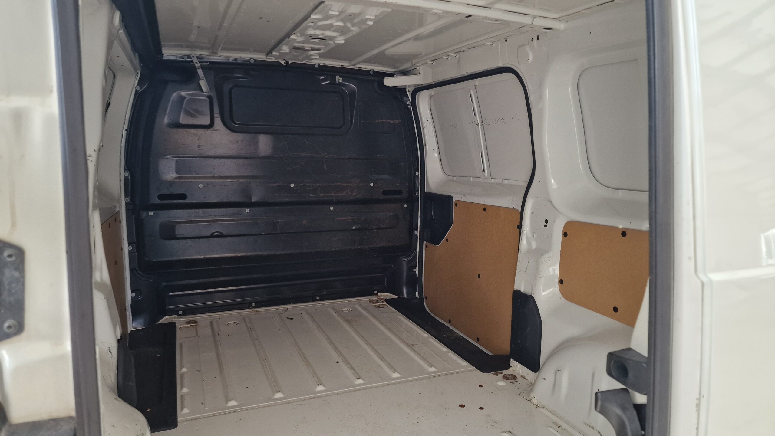 
								Toyota Proace 2018 full									