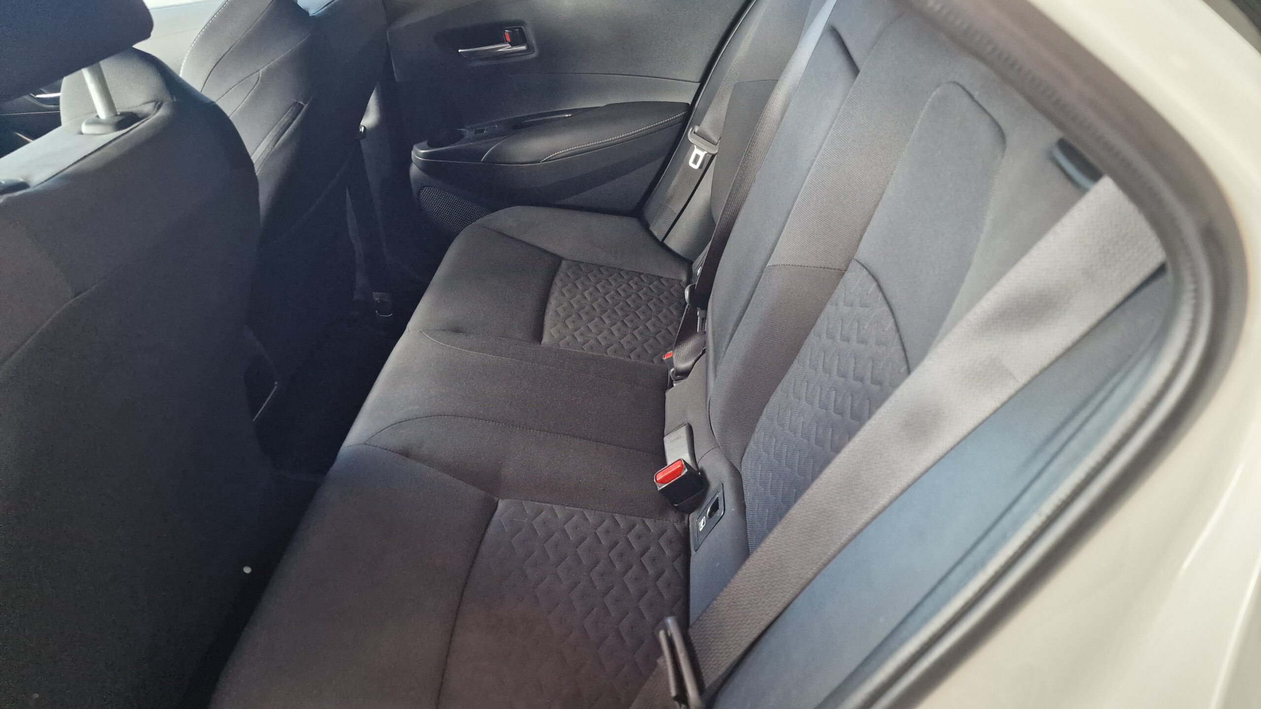 
								Toyota Corolla 2019 full									