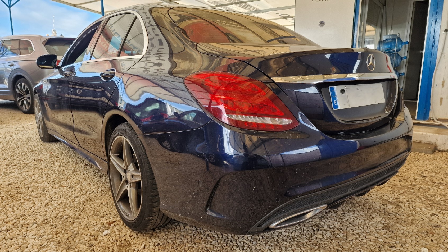 
								Mercedes-Benz C200 2017 full									