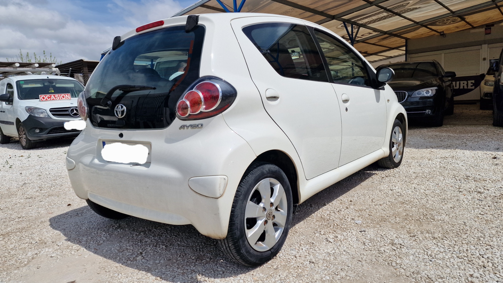 
								Toyota Aygo 2013 full									